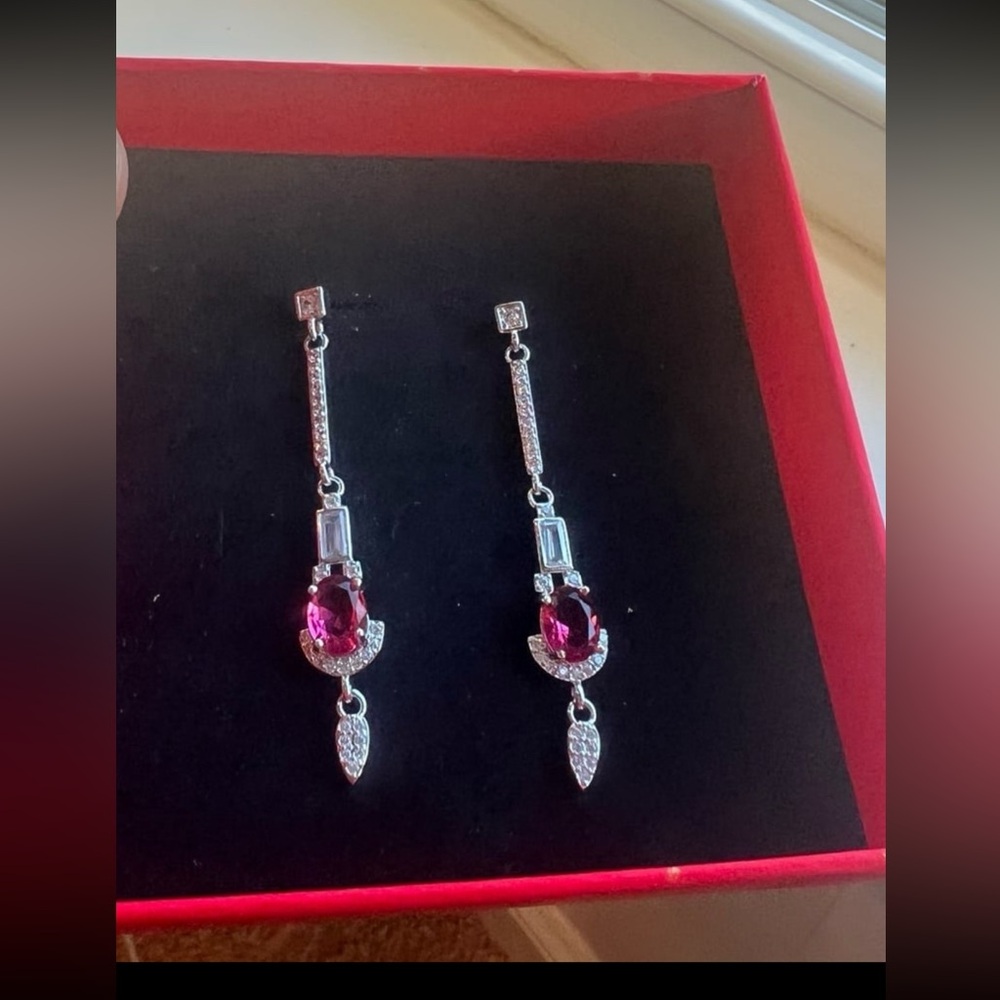 Simple And Elegant Ruby Oval Cut 1.3ct Dangle Lig… - image 5